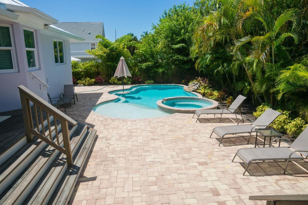 Mermaids Crossing By Beach Retreats Holmes Beach Exterior foto